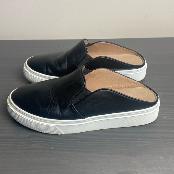 Caslon Shoes - Caslon Calder Platform Slip on Black Leather Loafer Size 7.5